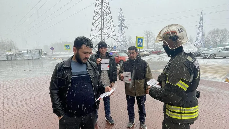 Спасатели «Мособлпожспаса» провели противопожарные рейды в Подмосковье на выходных
