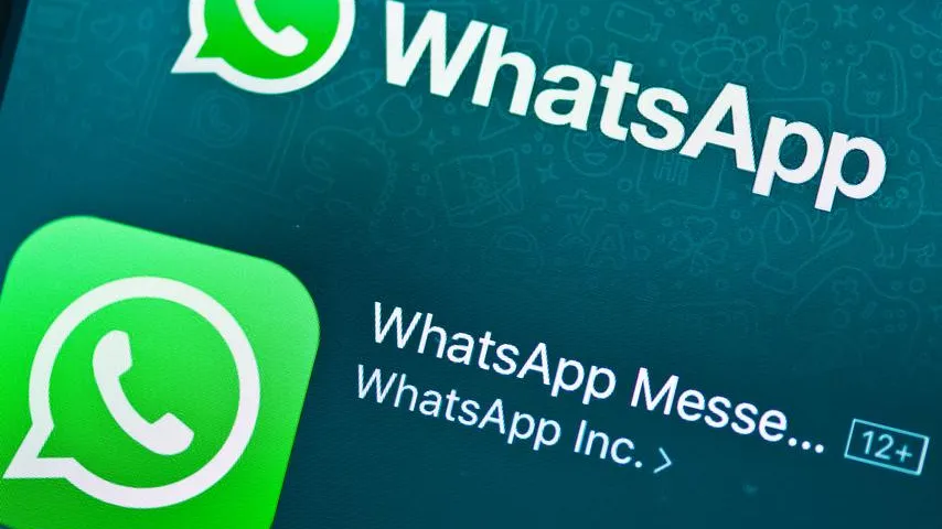 Стало известно, как телефонные мошенники крадут аккаунты в WhatsApp*