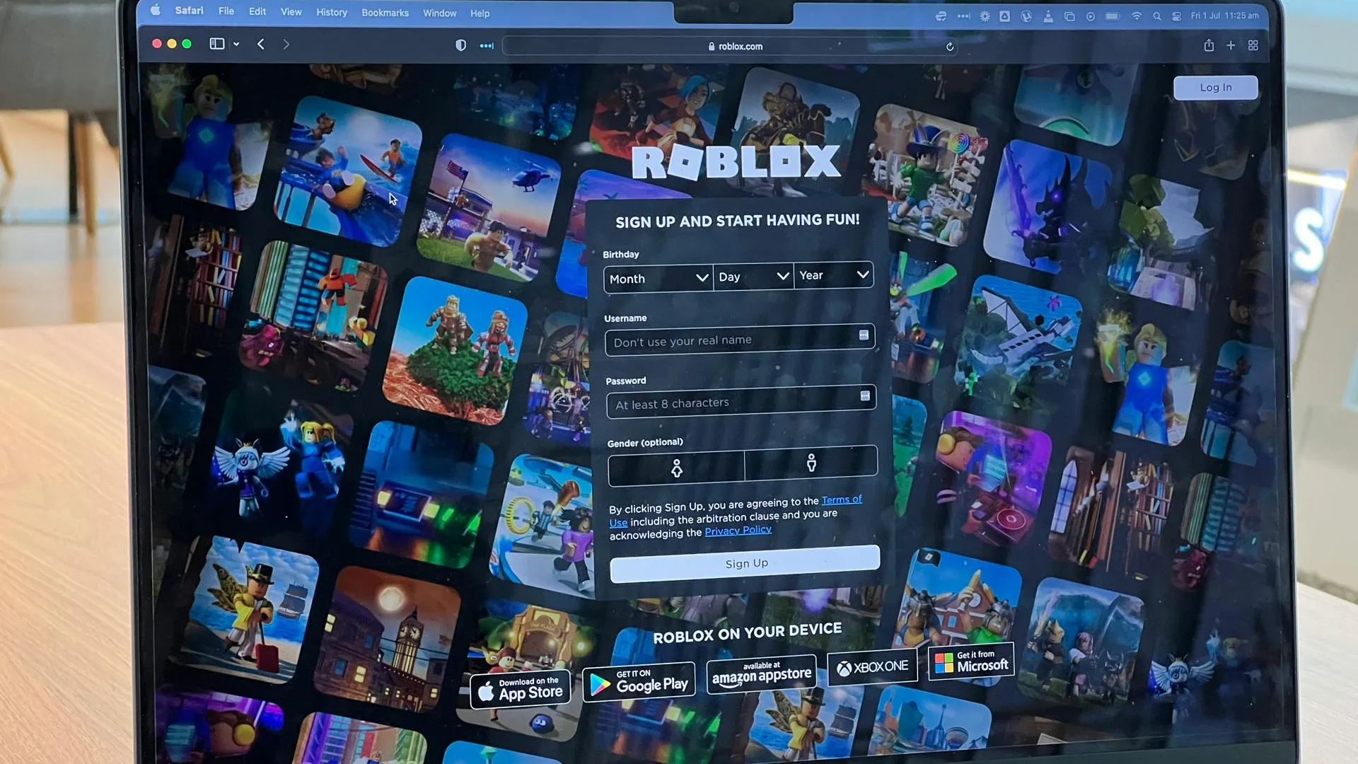 Детскую игру Roblox могут запретить в России из-за интимного фото