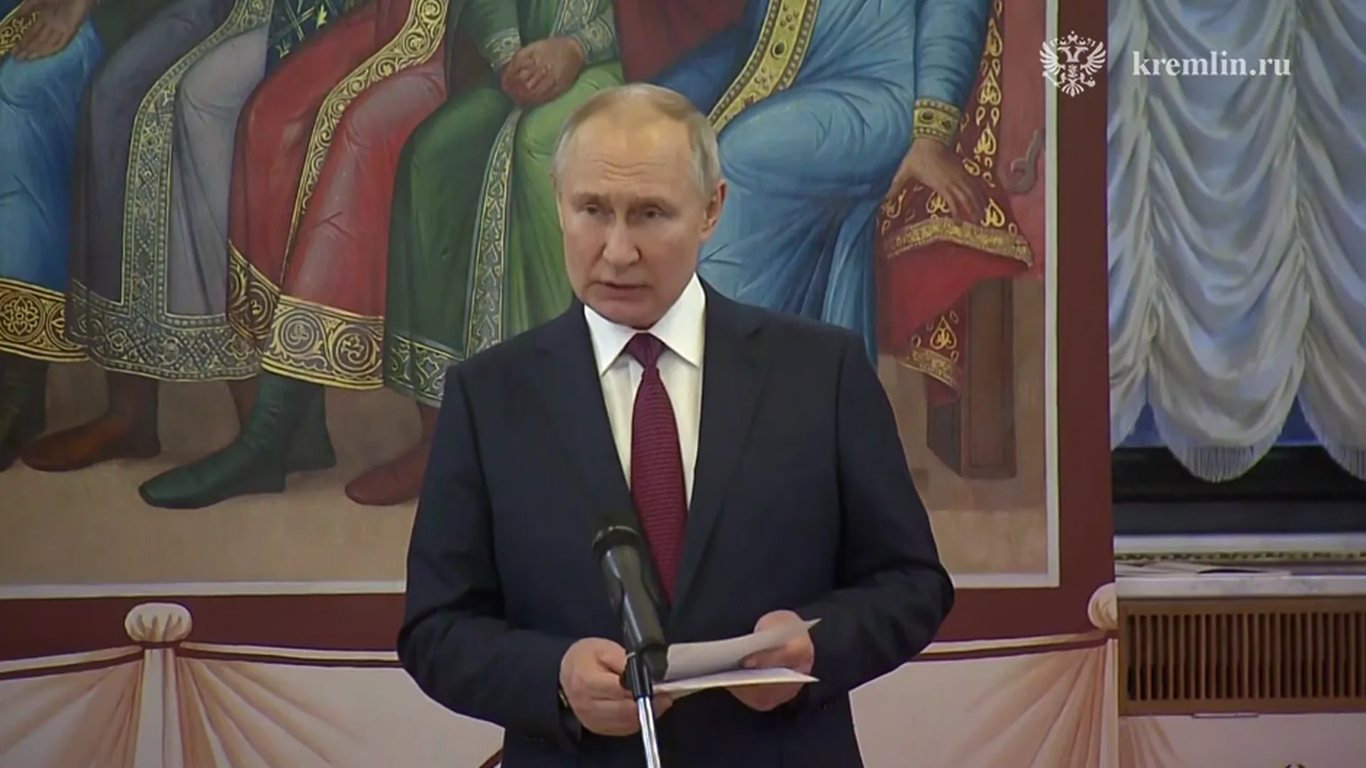 Владимир Путин поднял тост в честь председателя КНР Си Цзиньпина
