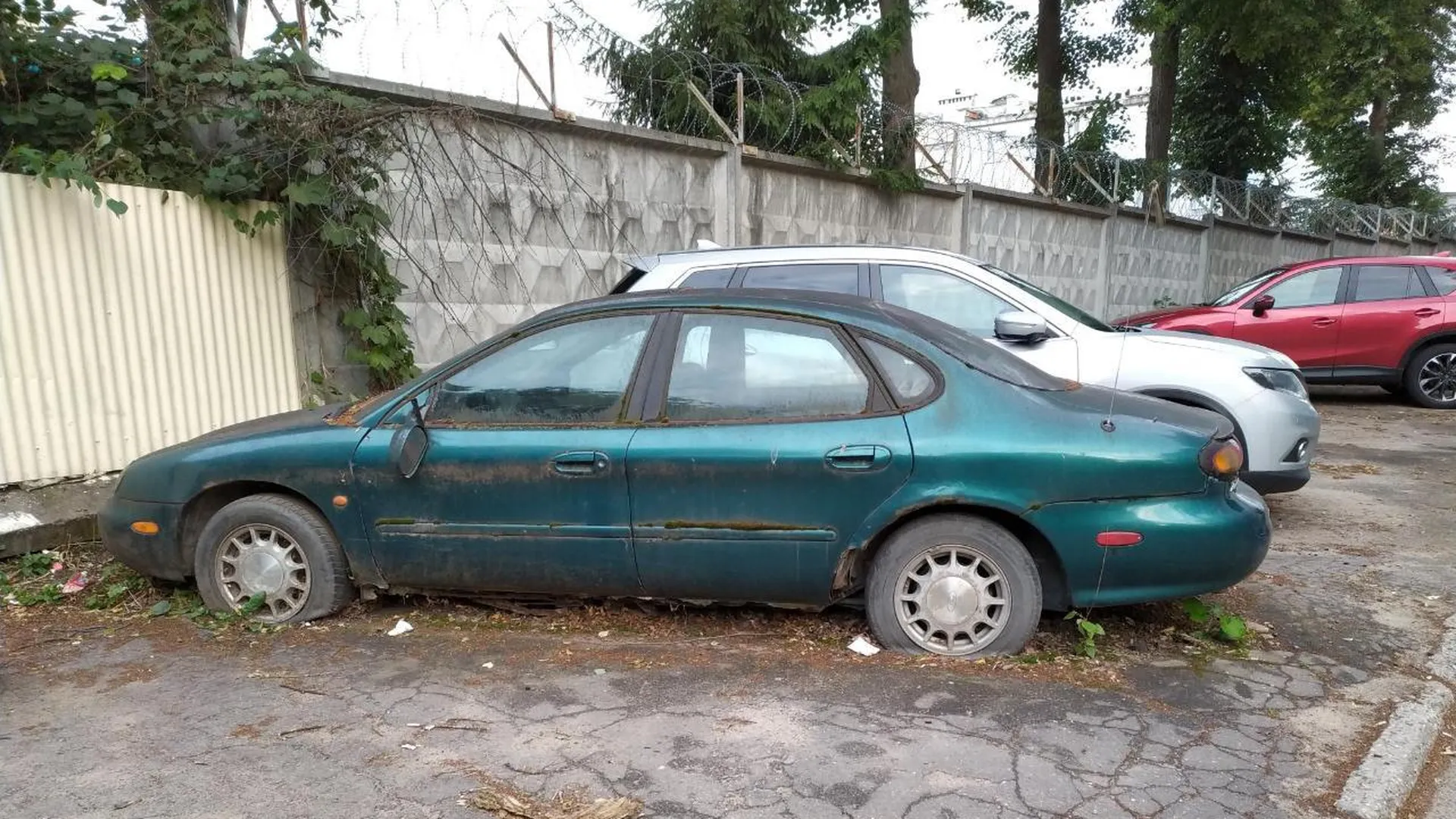 Брошенные авто будут эвакуировать в Жуковском во время проведения  авиасалона МАКС | РИАМО