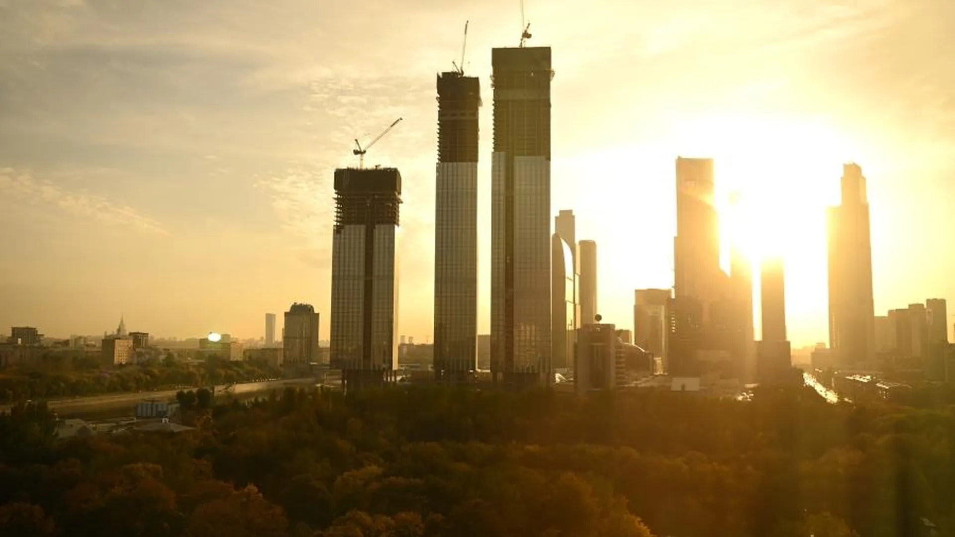 Свыше 1 млн кв м недвижимости возвели в Москве в 2024 году – Бочкарев