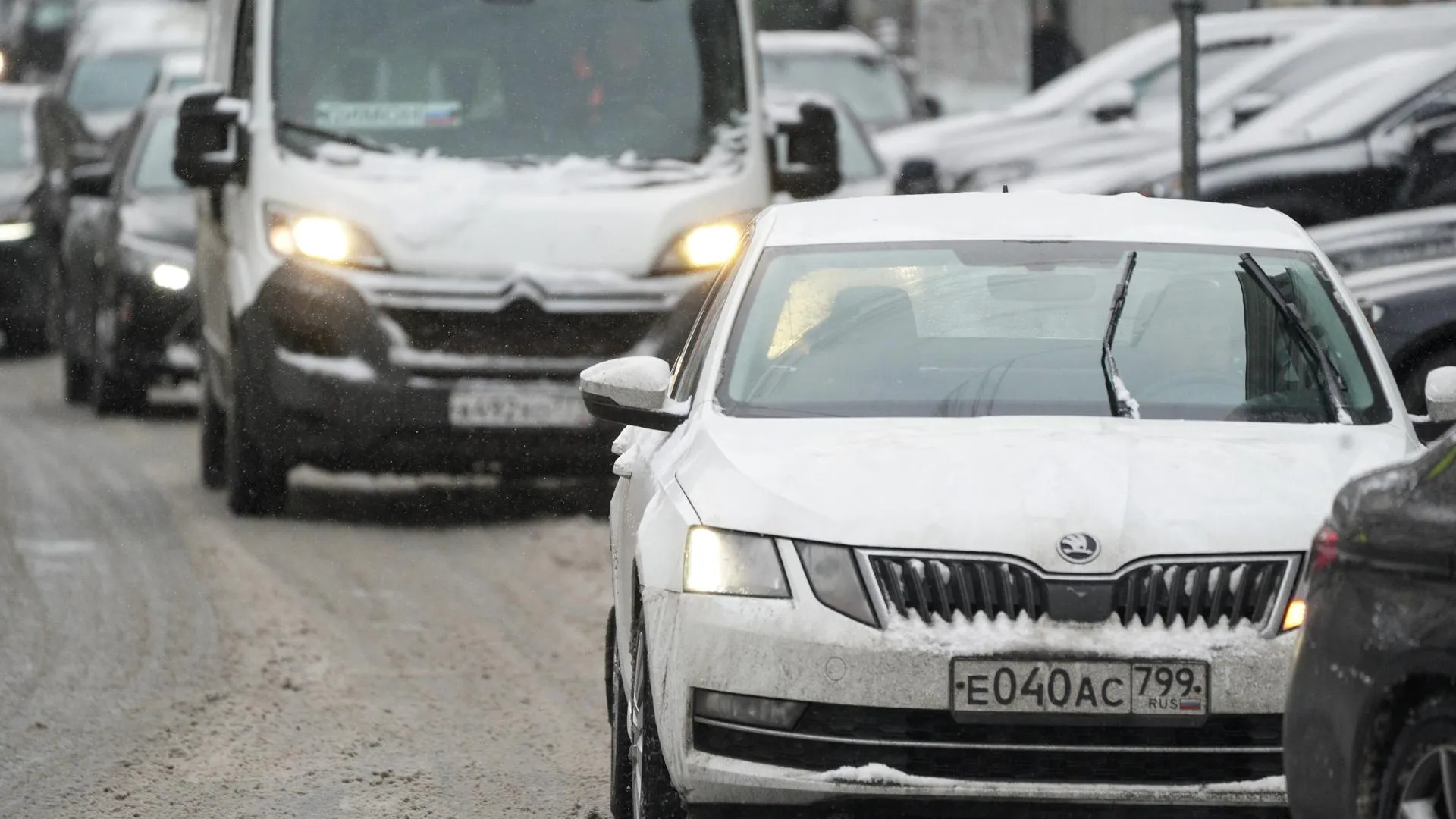 Эксперт: на рынок автомобилей с пробегом влияет утилизационный сбор