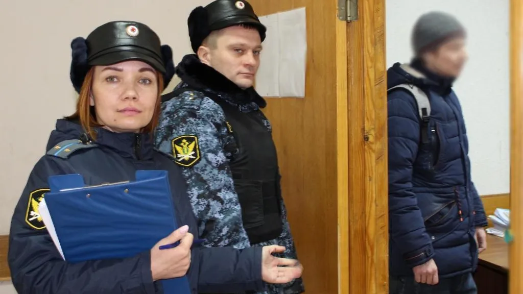 Судебные приставы Подмосковья взыскали 1,3 млн руб задолженности по зарплате