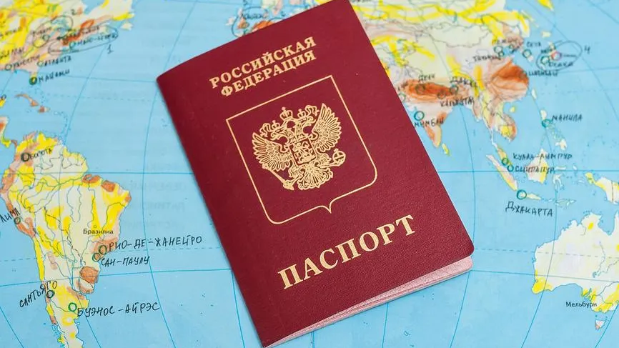 Туроператоры объяснили «лавинообразный» рост изъятия паспортов у россиян на границе