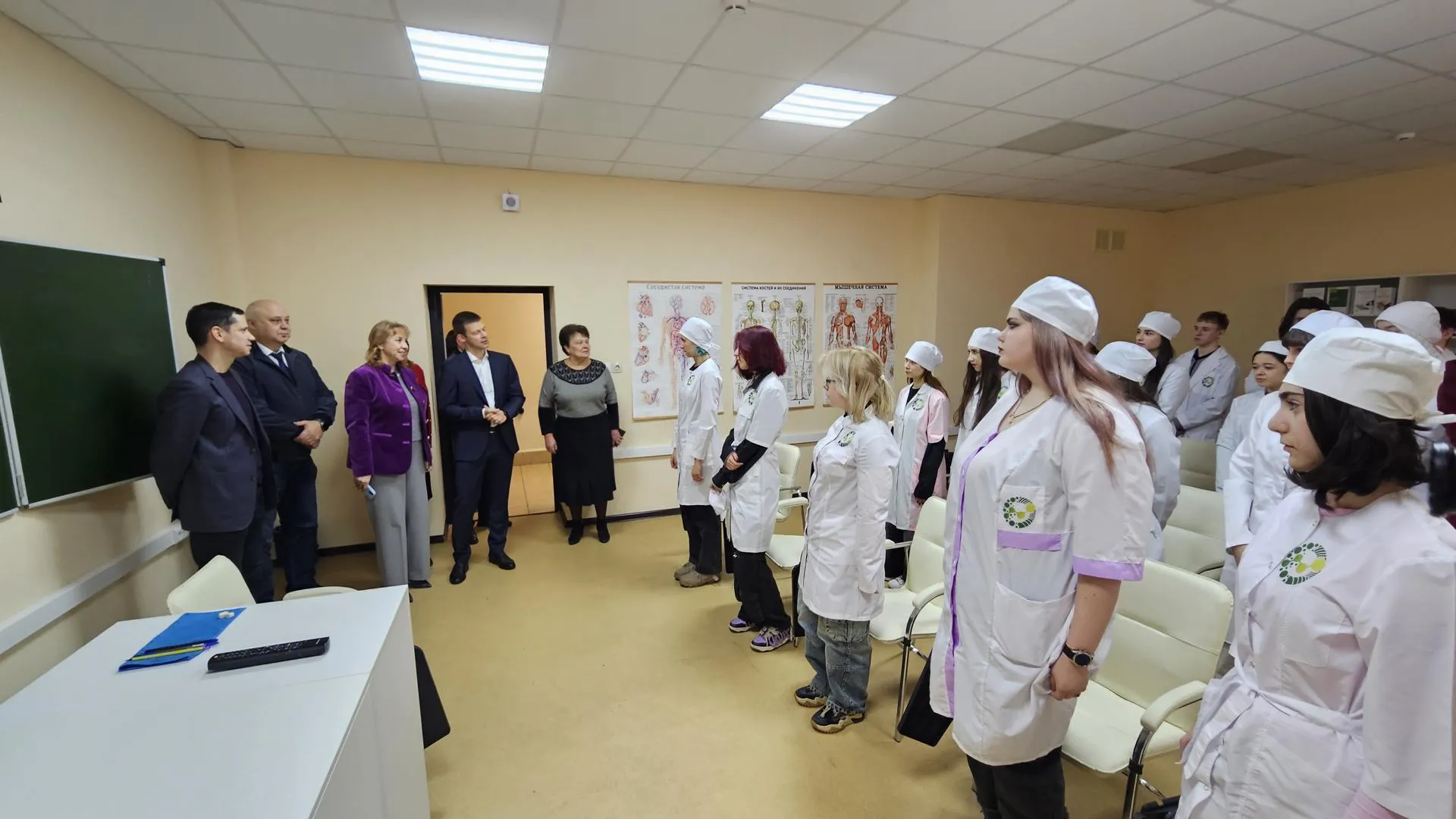 Главврач онкодиспансера Подмосковья встретился со студентами eниверситета Вернадского