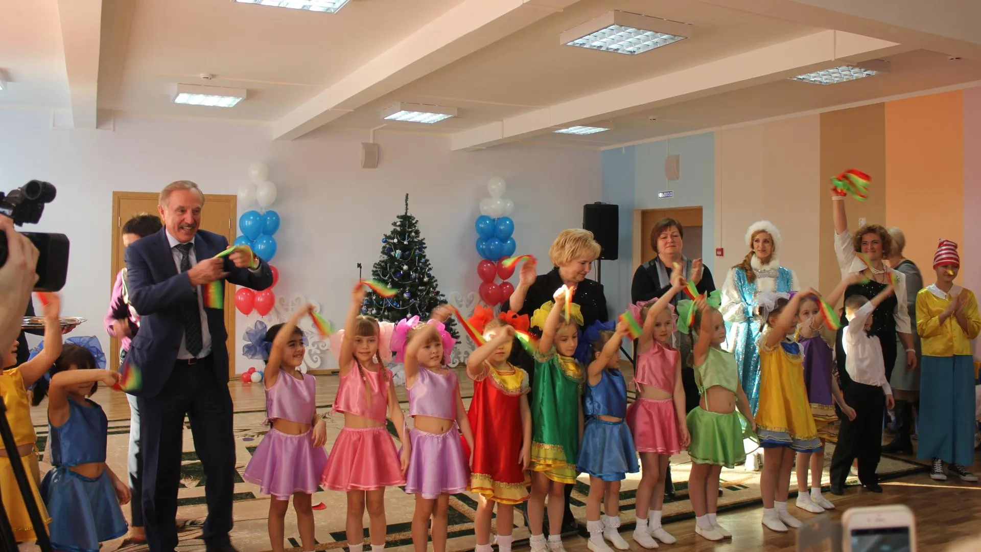 Более 9 тыс детей стоят в очереди в детские сады Люберецкого района