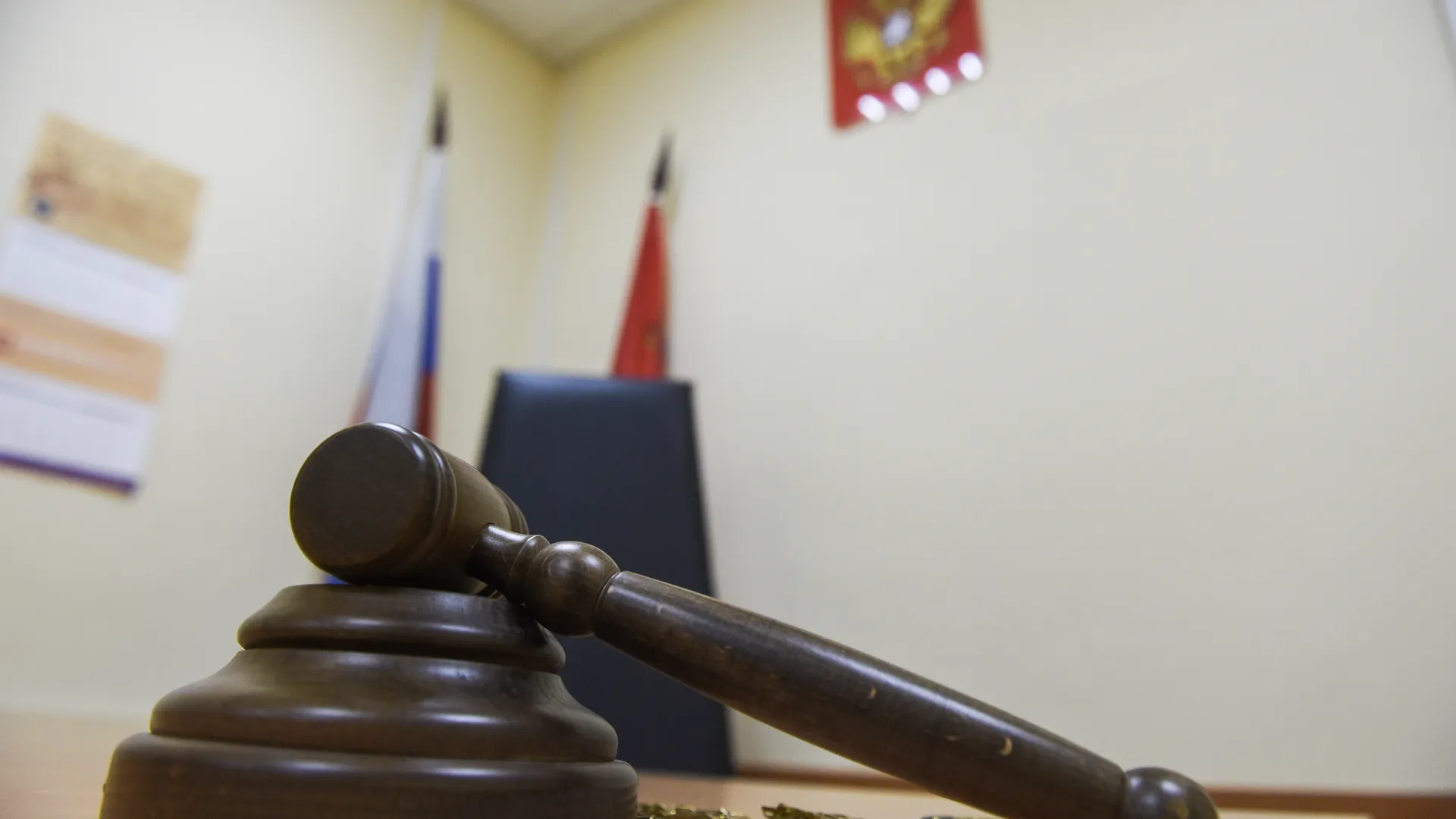 В районе Печатники по решению суда снесли незаконно возведенный объект