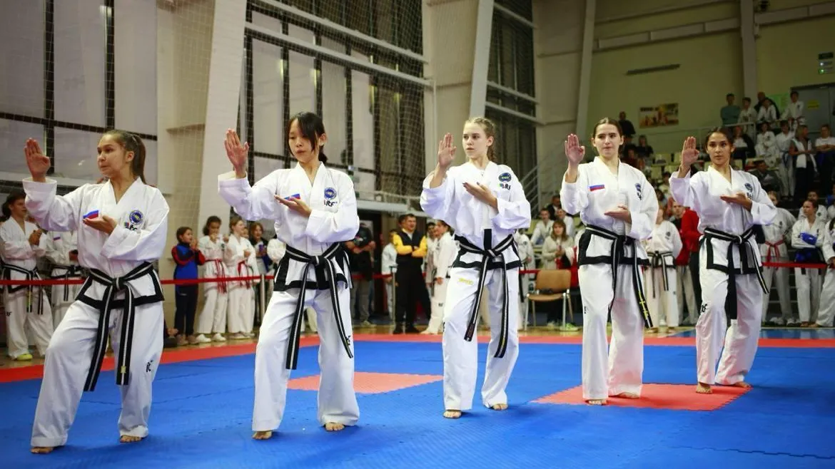 Спортсмены Люберец завоевали 30 наград на чемпионате и первенстве ЦФО по тхэквондо