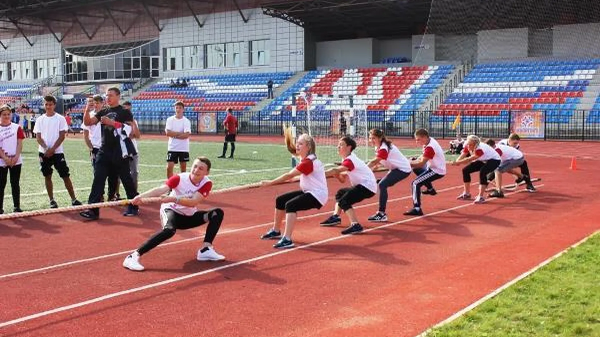 Около 500 человек приняли участие в фестивале дворового спорта в День России в Подольске