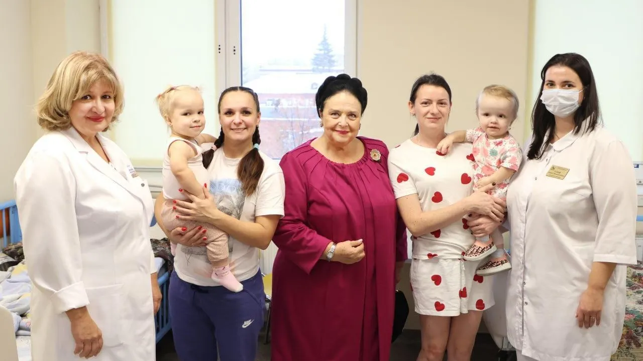 Княгиня Мария Владимировна посетила НИКИ детства Подмосковья