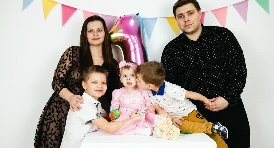Молодая семья из Щелкова переедет в квартиру по жилищной программе