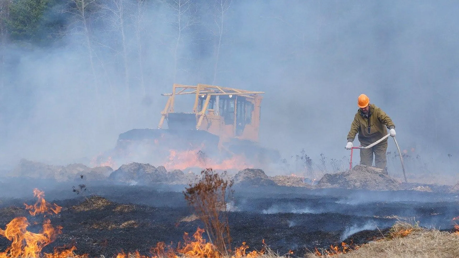 Пик весеннего пожароопасного сезона в Подмосковье ожидается в мае