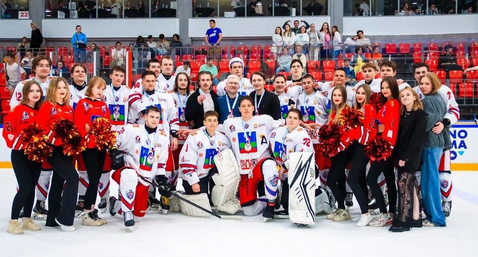 Команда РАНХиГС из Красногорска стала обладателем бронзовых медалей открытого чемпионата студенческой хоккейной лиги