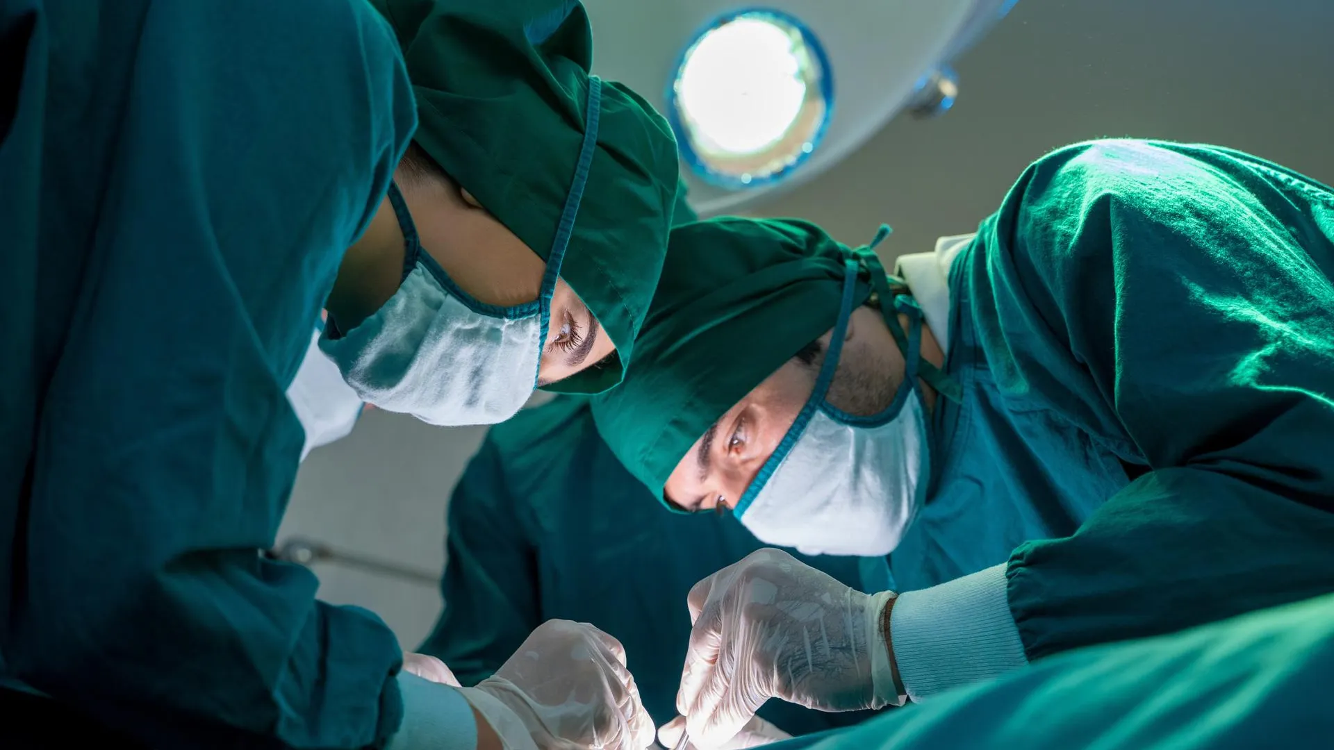 Костромские врачи впервые провели операцию на открытом сердце