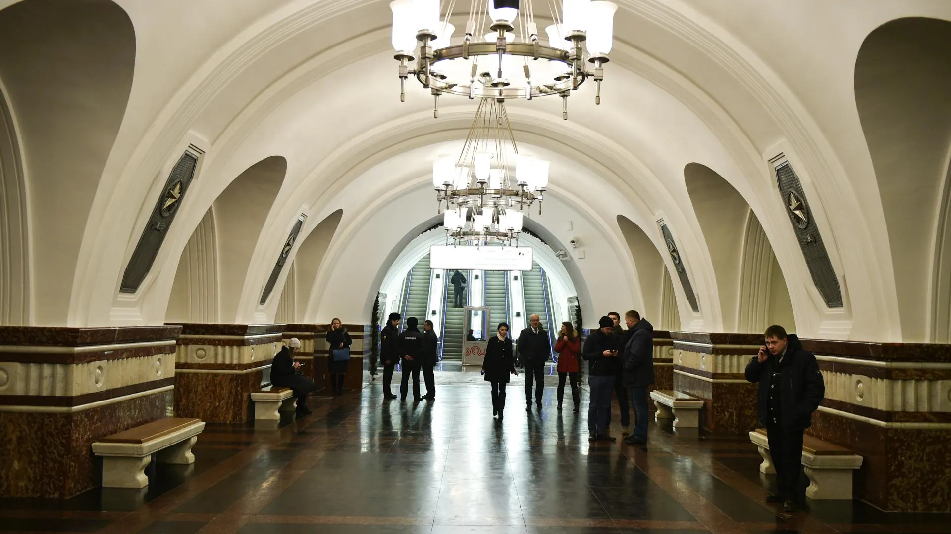 Станцию московского метро «Фрунзенская» открыли после реконструкции