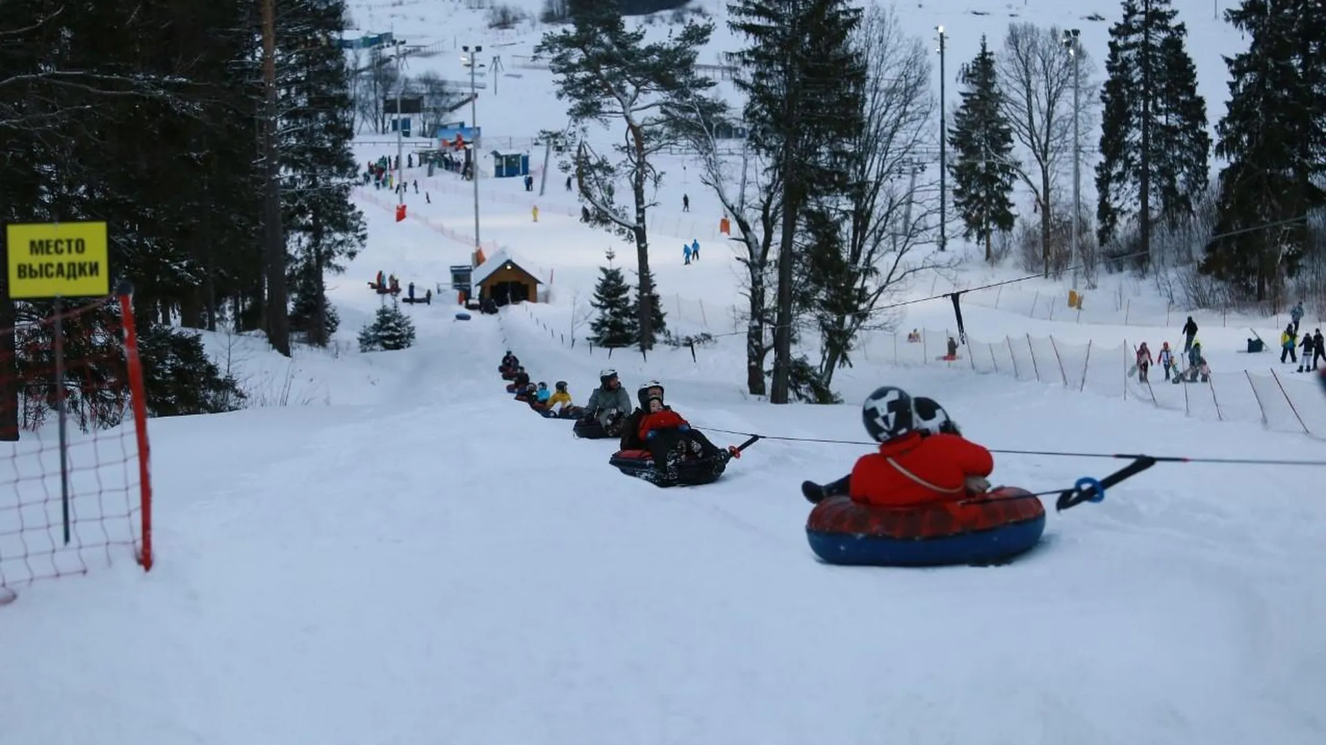 Делегация из Феодосии посетила дмитровский горнолыжный курорт «Сорочаны»