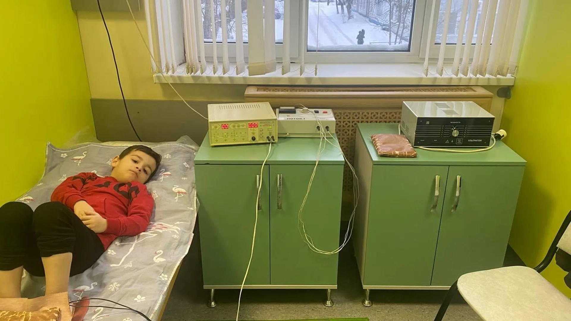 Для подмосковных пациентов стационара МОЦОМД заработала детская физиотерапия