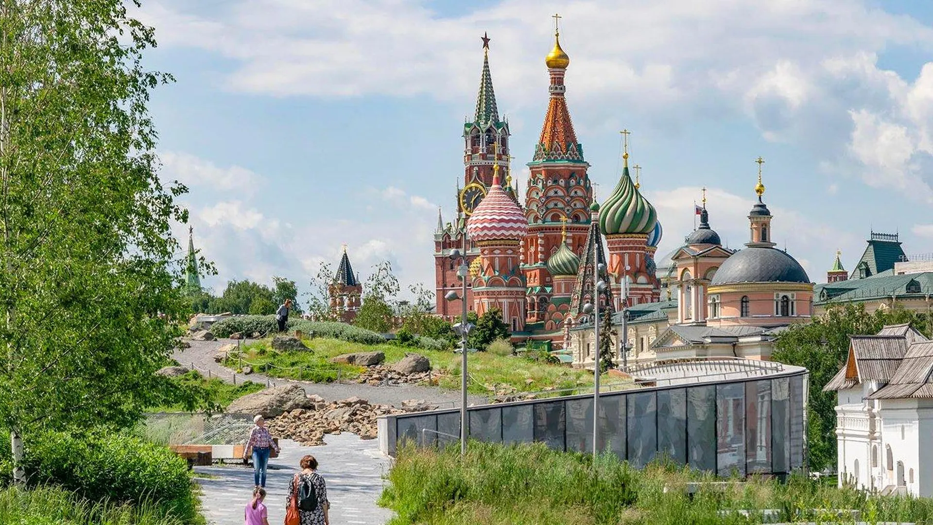 Неделя финансовой грамотности пройдет в парке «Зарядье» в Москве