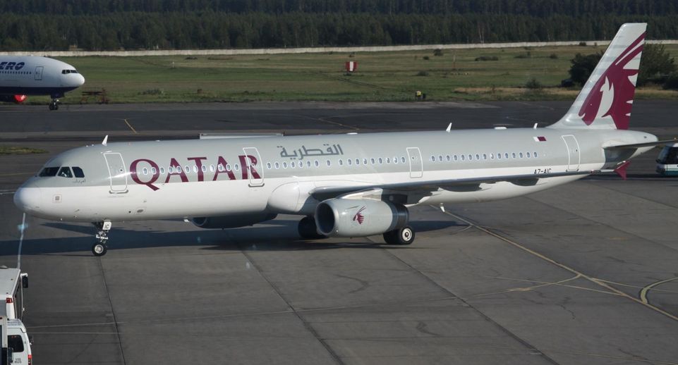 12 человек на рейсе авиакомпании Qatar Airways пострадали из-за турбулентности