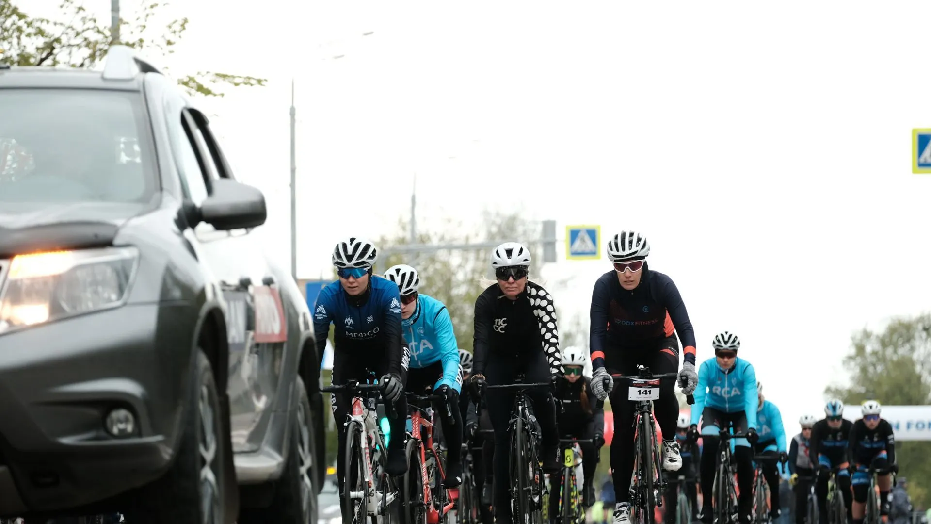 На старт первого в сезоне велозаезда Gran Fondo в Лотошине вышли 400 участников