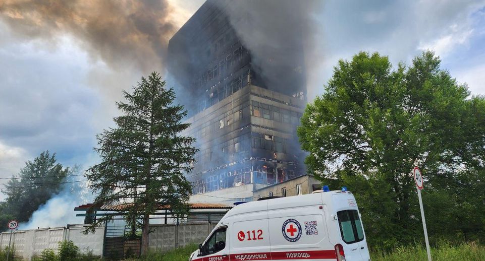 Сгоревшее здание во Фрязине затопило за полгода до пожара