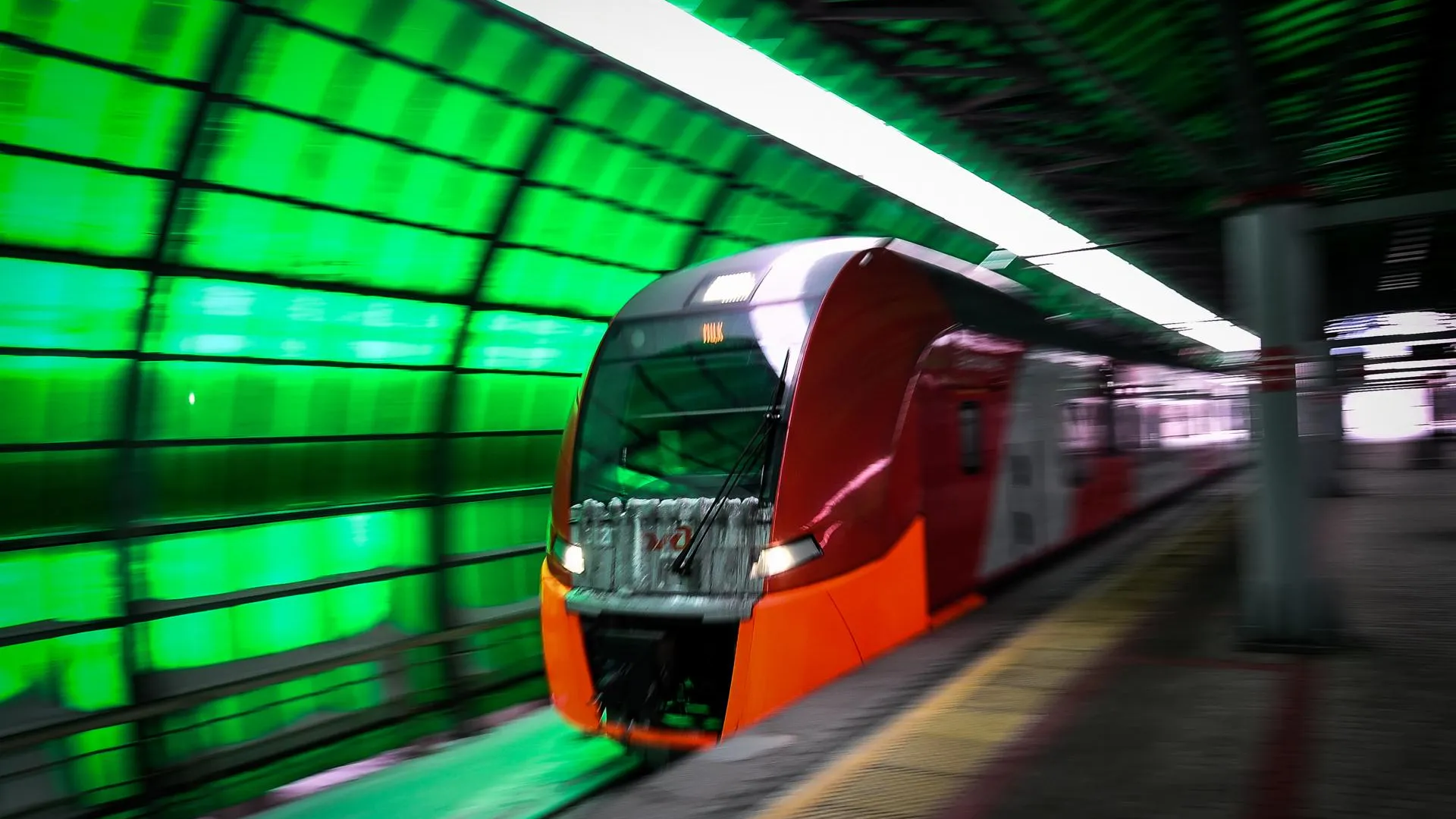 Поезда на Белорусском направлении МЖД курсируют штатно после инцидента с зацепером