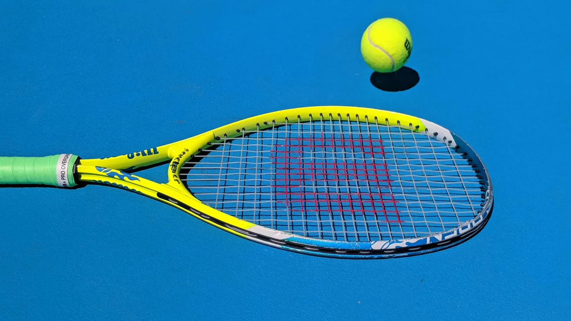 Кудерметова проиграла Рыбакиной во втором круге теннисного турнира