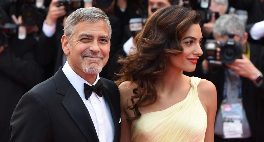 Жена Клуни оценивала доказательства предполагаемых преступлений Нетаньяху