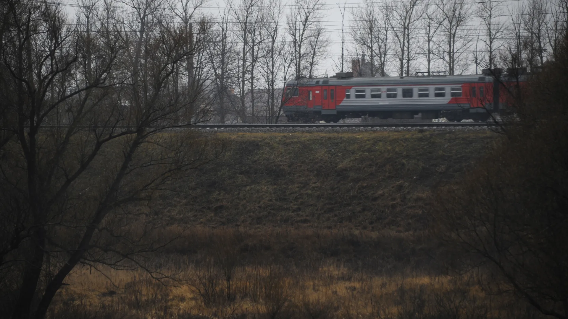 Нижегородские подростки едва не пустили поезд под откос из-за тормозного башмака