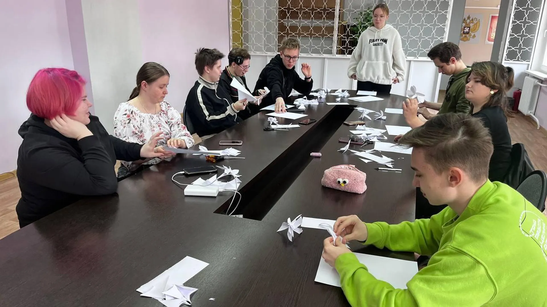 Студенты Сергиева Посада присоединились ко всероссийской акции «Цветок надежды»