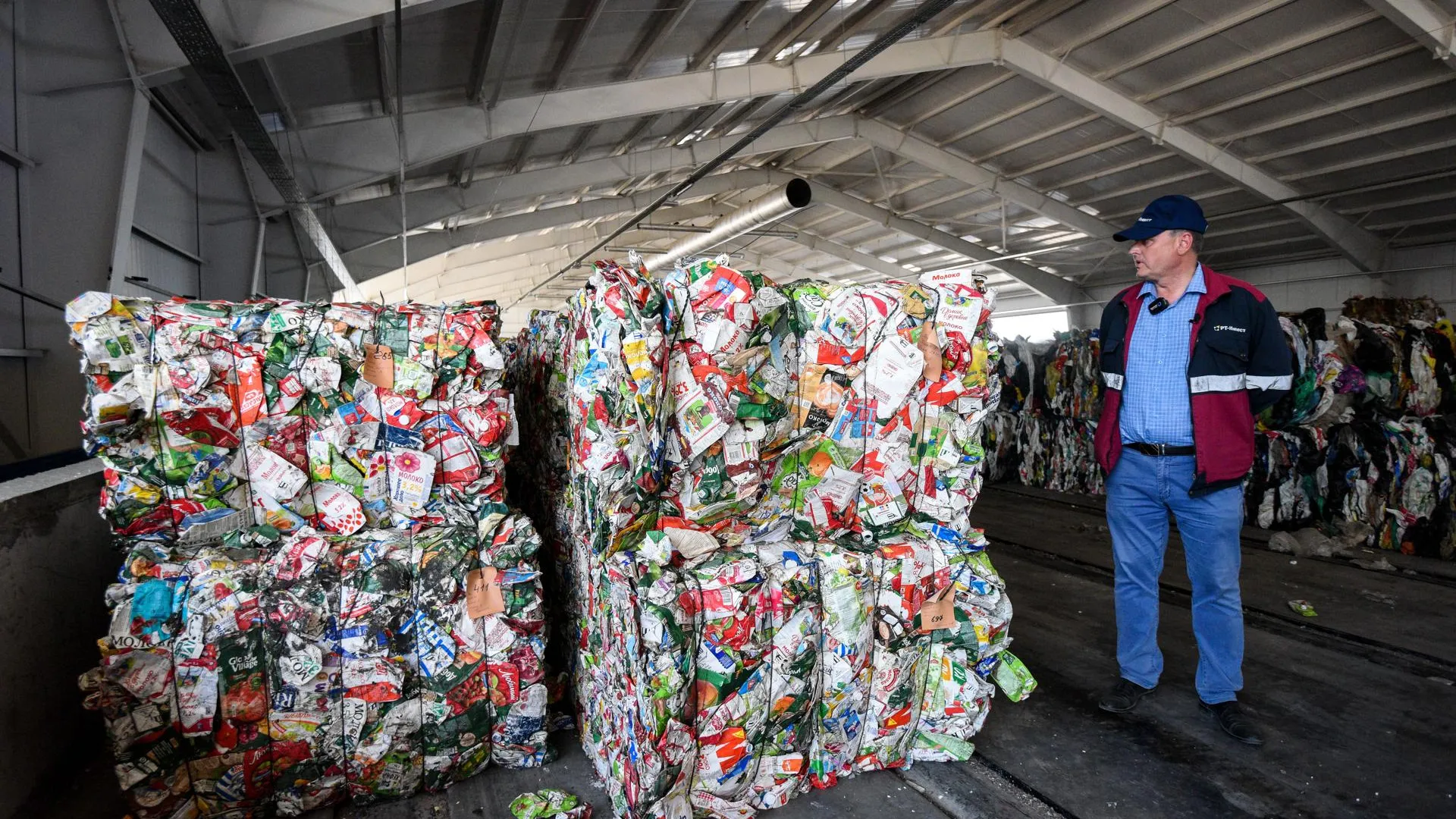 Вторая жизнь отходов: как устроена переработка мусора в Подмосковье
