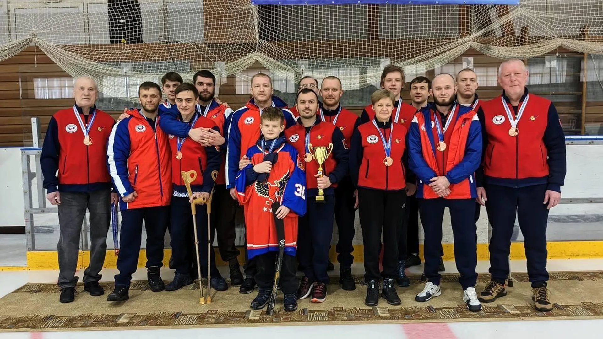 Подмосковная команда «Феникс» стала бронзовым призером чемпионата РФ по следж‑хоккею