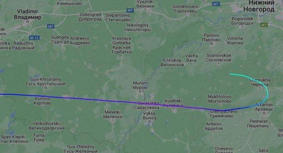 Подавший сигнал бедствия самолет Москва — Оренбург исчез с Flightradar 24