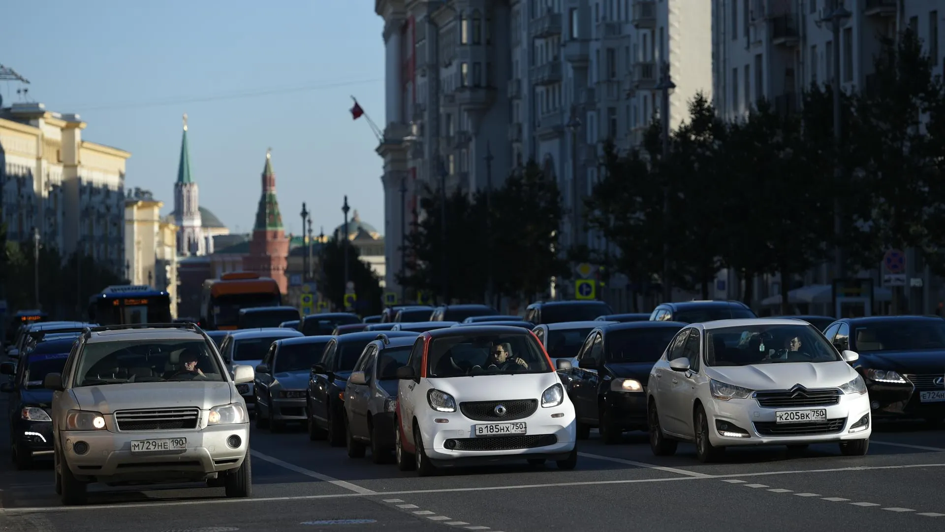 Число ДТП в Москве снизилось почти на 25% благодаря программе «Моя улица»