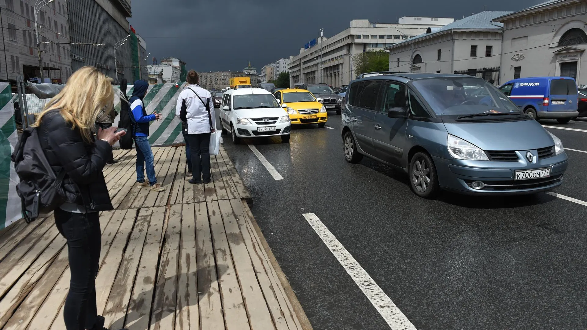 Эксперты назвали округа Москвы, где чаще всего угоняют автомобили | РИАМО