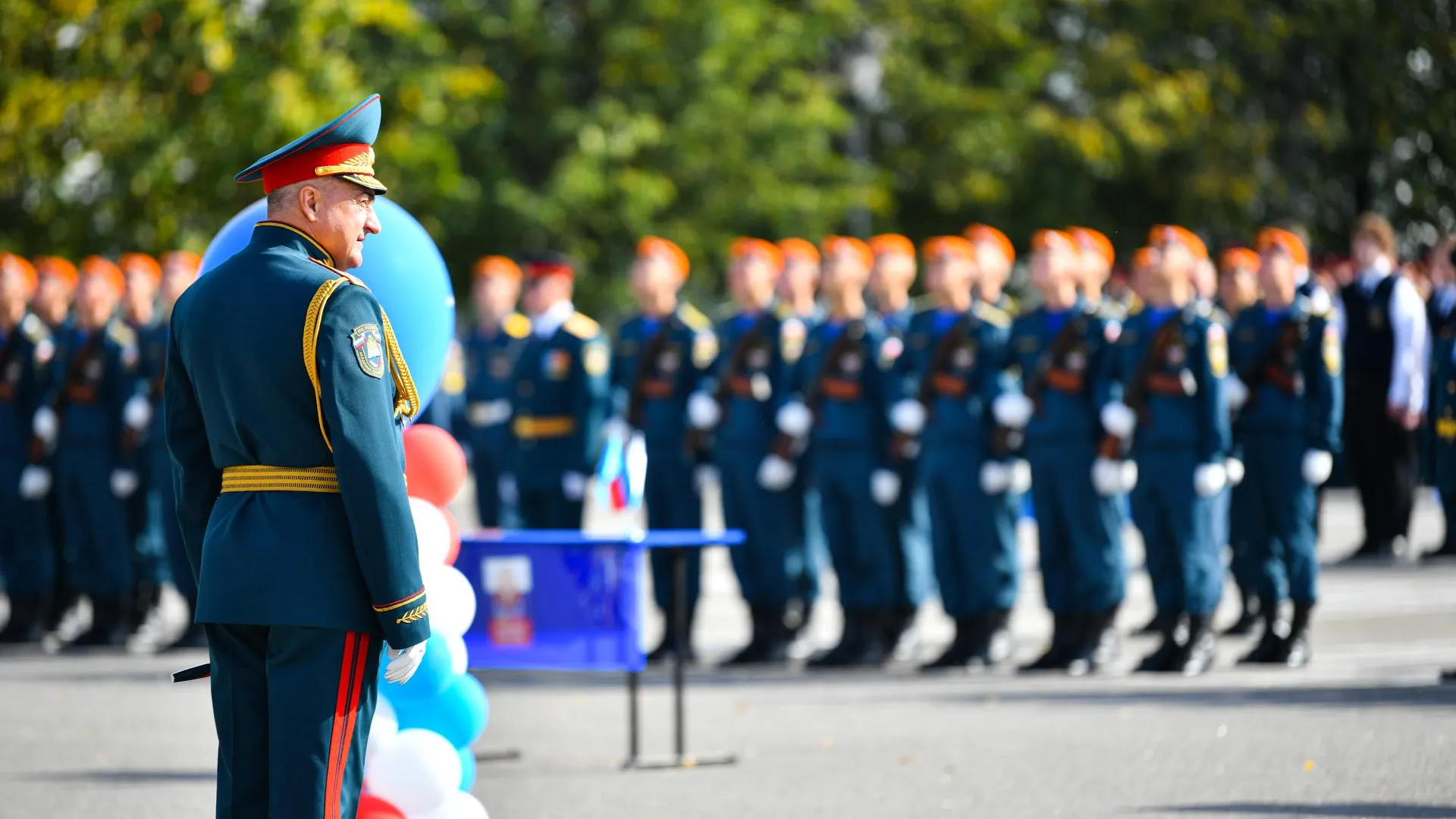 В Химках приняли военную присягу 376 курсантов Академии МЧС