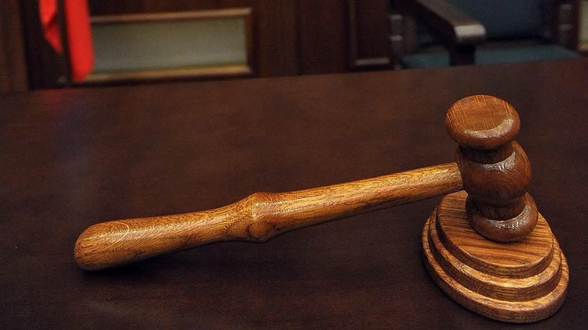 Участкового в Ступинском районе осудили на 2 года условно за фальсификацию