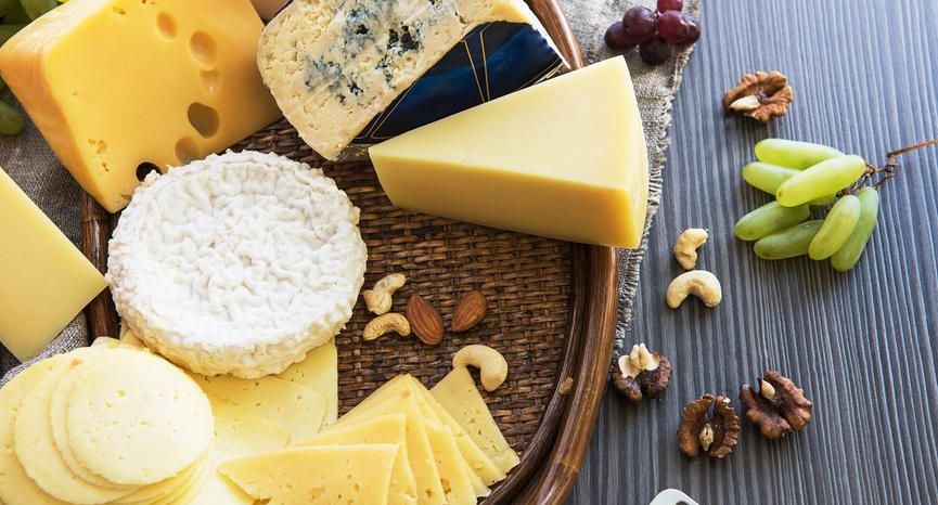 Юрист рассказал, как распознать поддельные продукты и куда жаловаться
