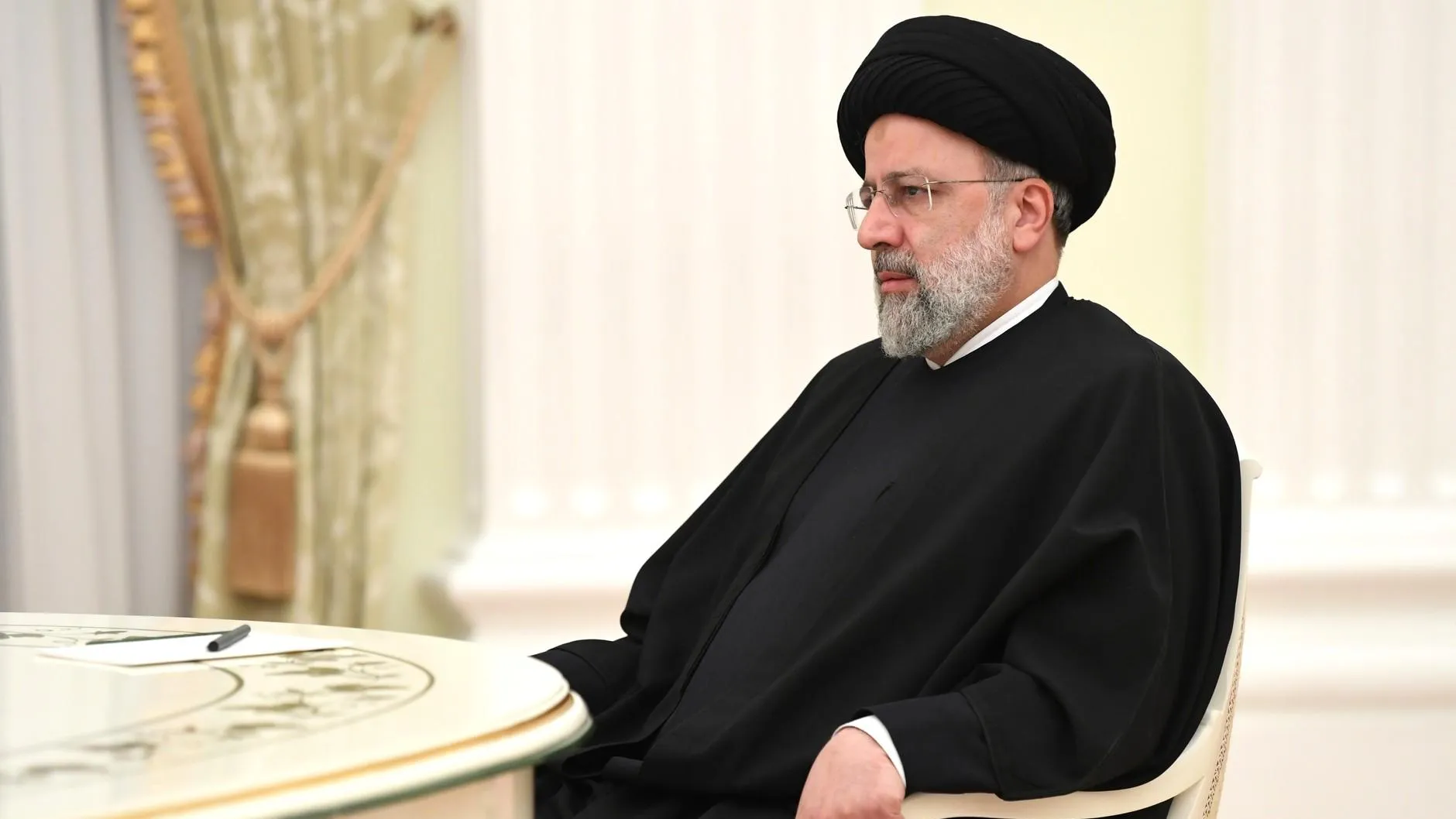 Похороны погибшего президента Эбрахима Раиси начались в Иране