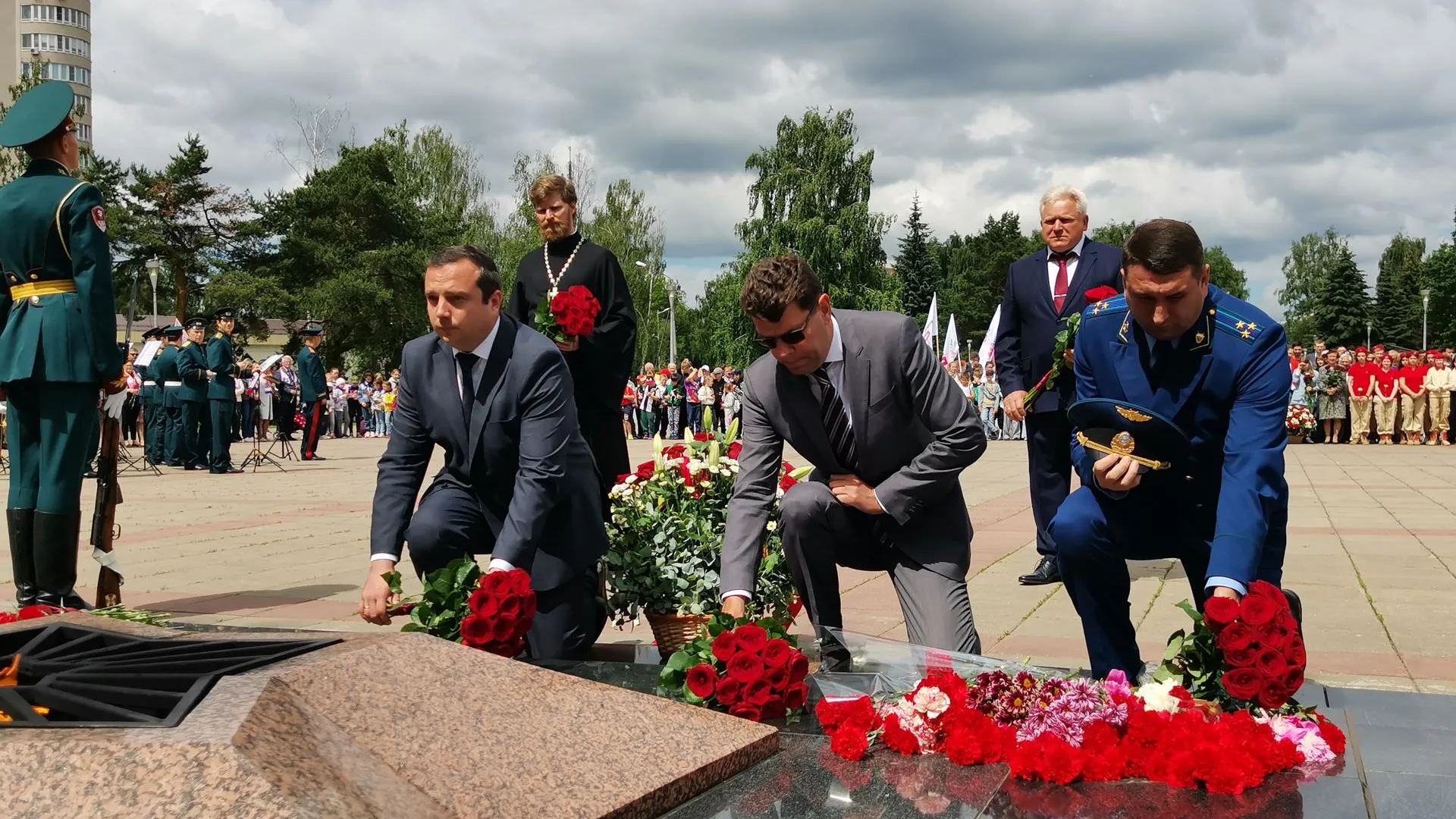 В Королеве память павших в Великой Отечественной войне почтили минутой молчания