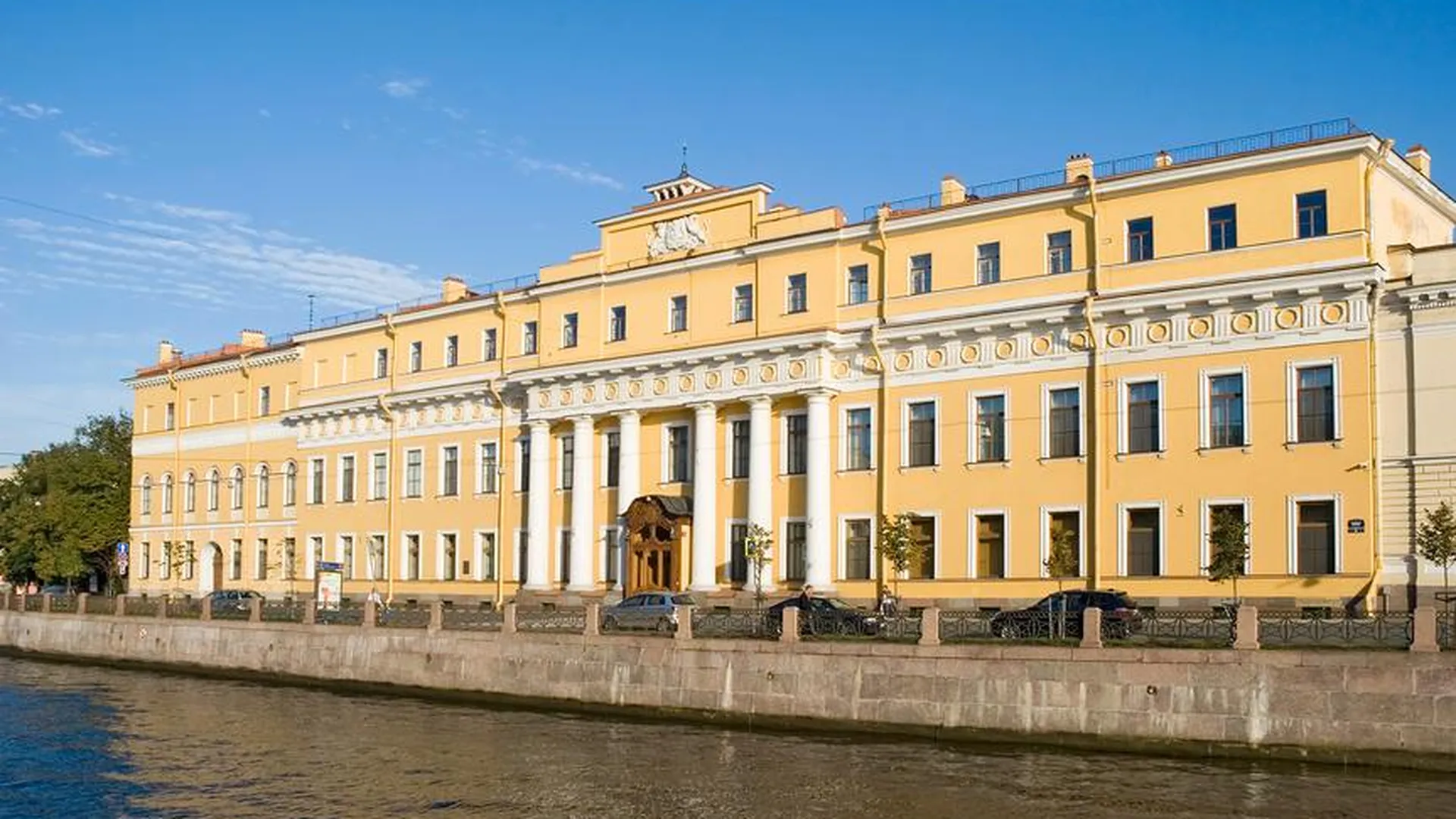 Названы сроки завершения реставрации ограды Юсуповского дворца в Петербурге