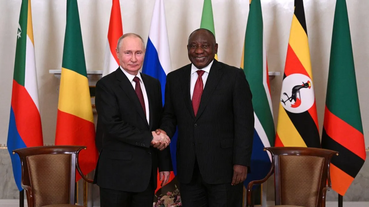 Президент ЮАР поздравил Путина с победой на выборах