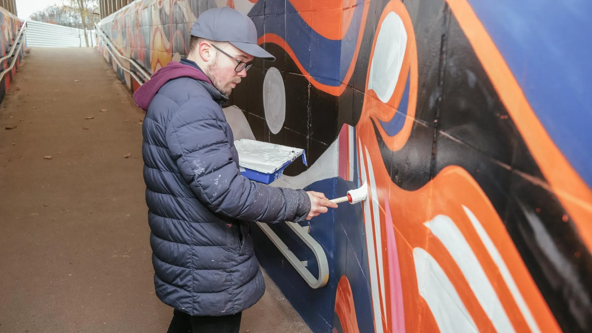 Художники расписали подземный переход в Одинцовском округе