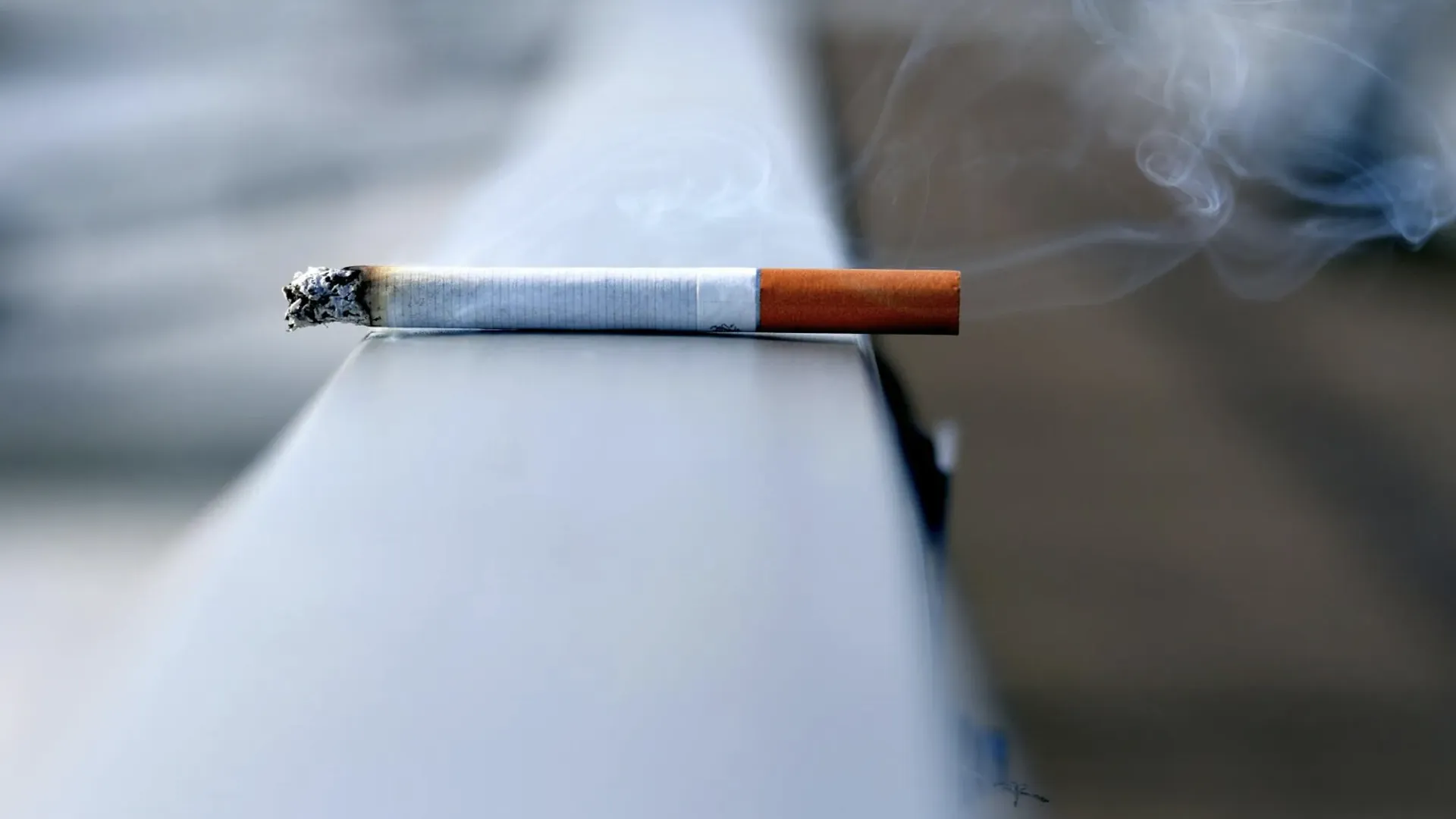 Нарколог рассказал о влиянии курения и алкоголя на давление