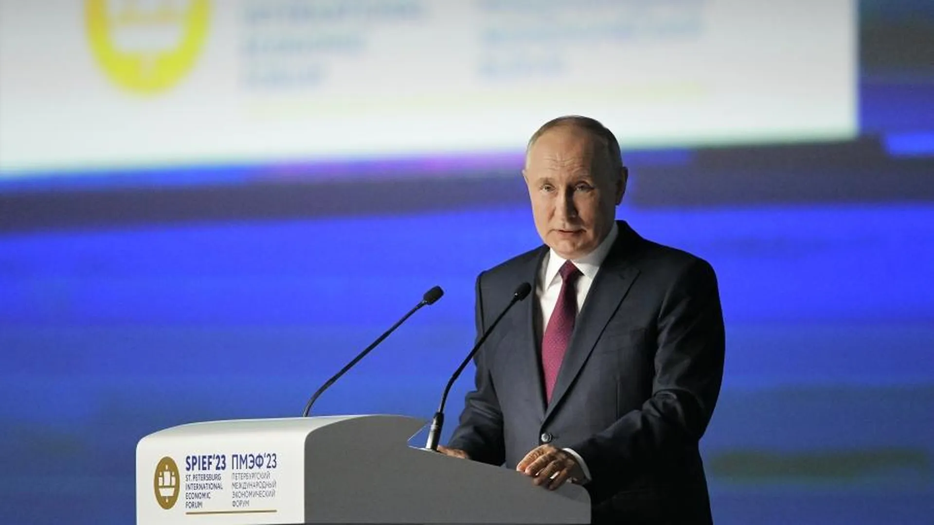 Владимир Путин: около 90% расчетов со странами ЕАЭС идут в рублях