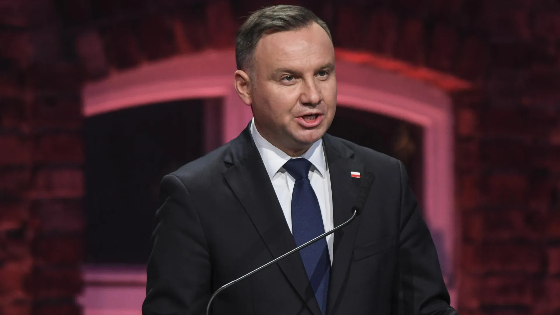 Политолог: президент Польши признал историческую принадлежность Крыма к РФ
