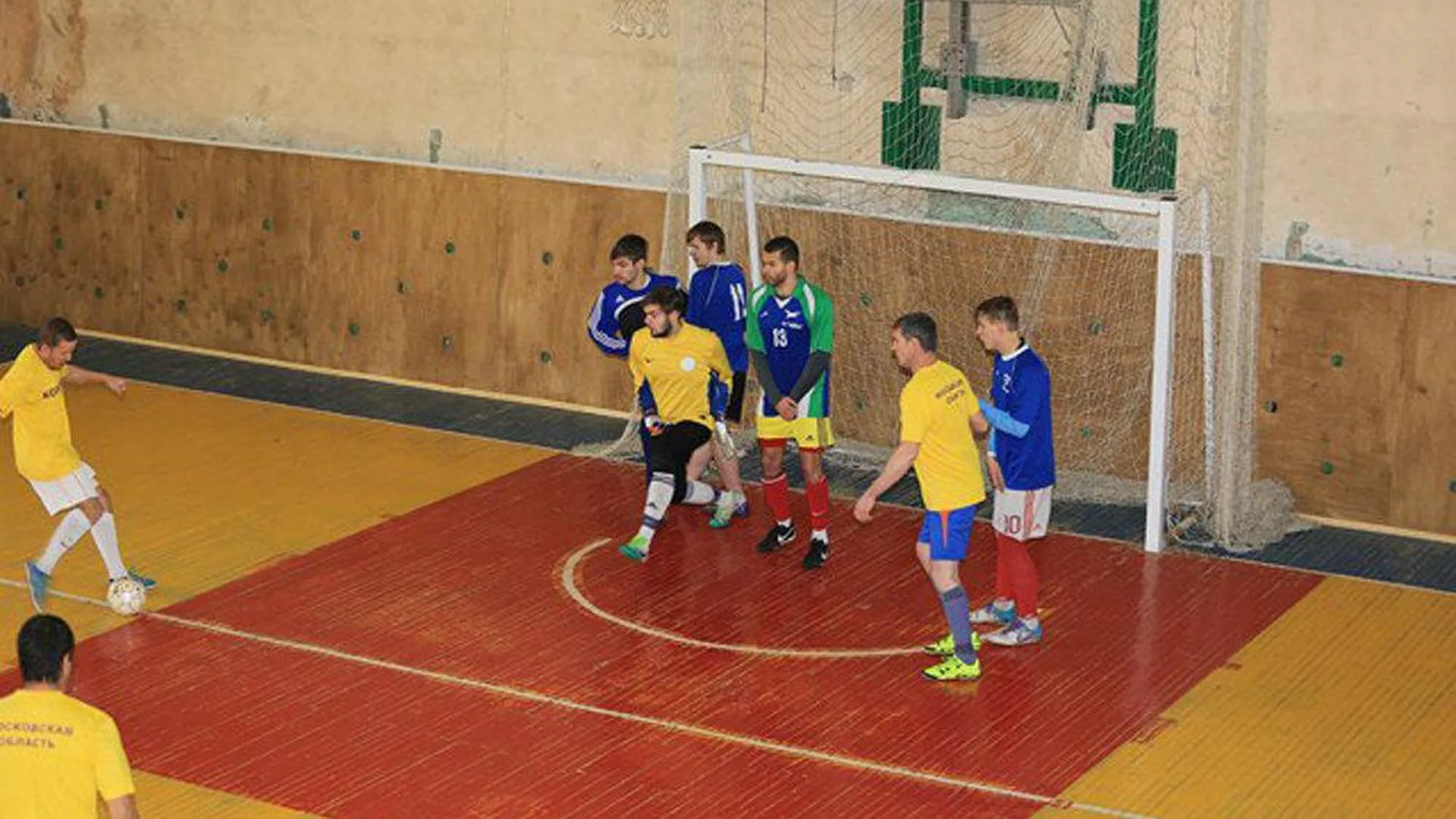 Восемь команд участвовали в турнире по футзалу «Спорт глухих» в Королеве