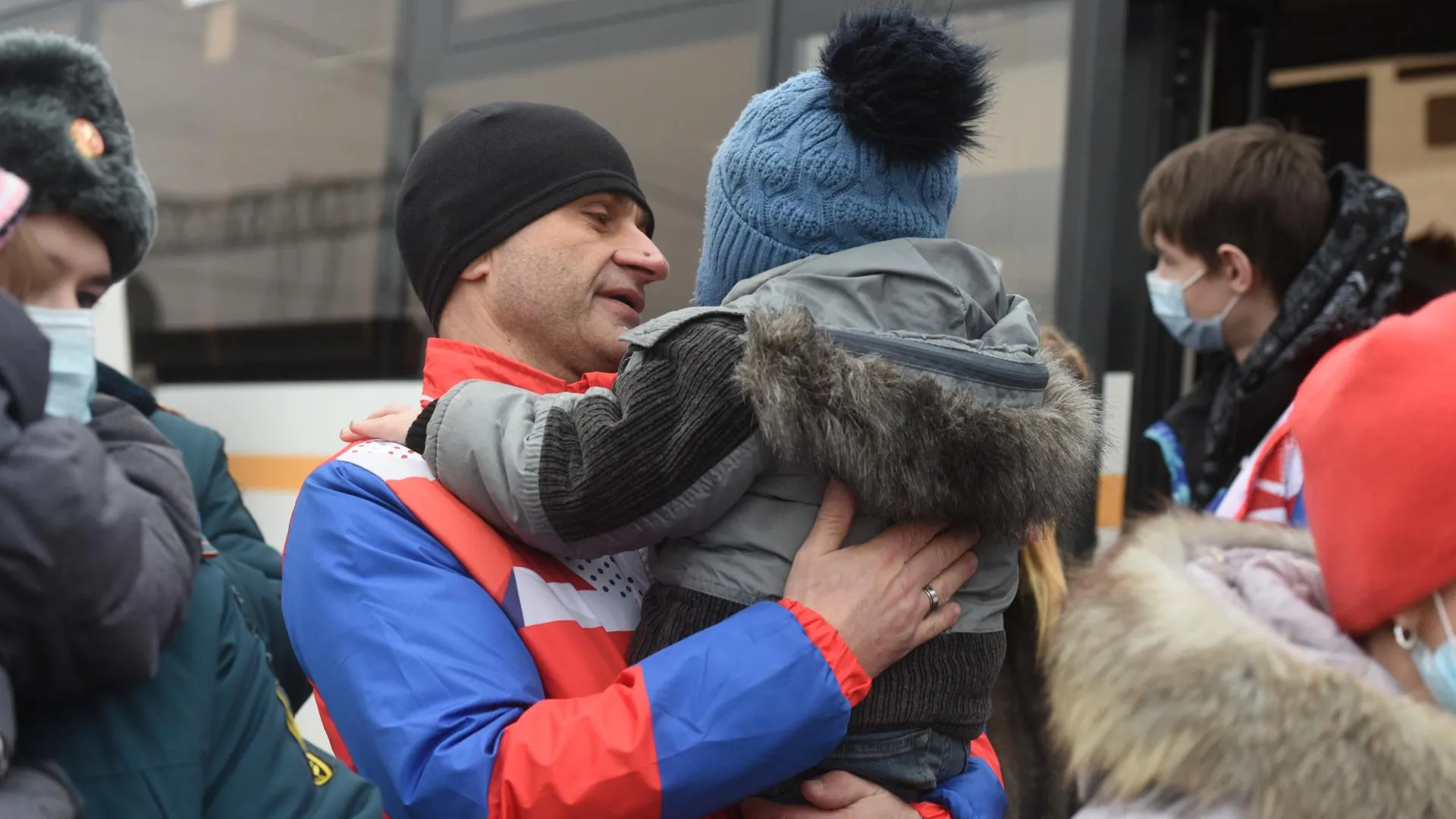 «Мы позитивно настроены»: прибывшие в Подмосковье беженцы поделились своими эмоциями