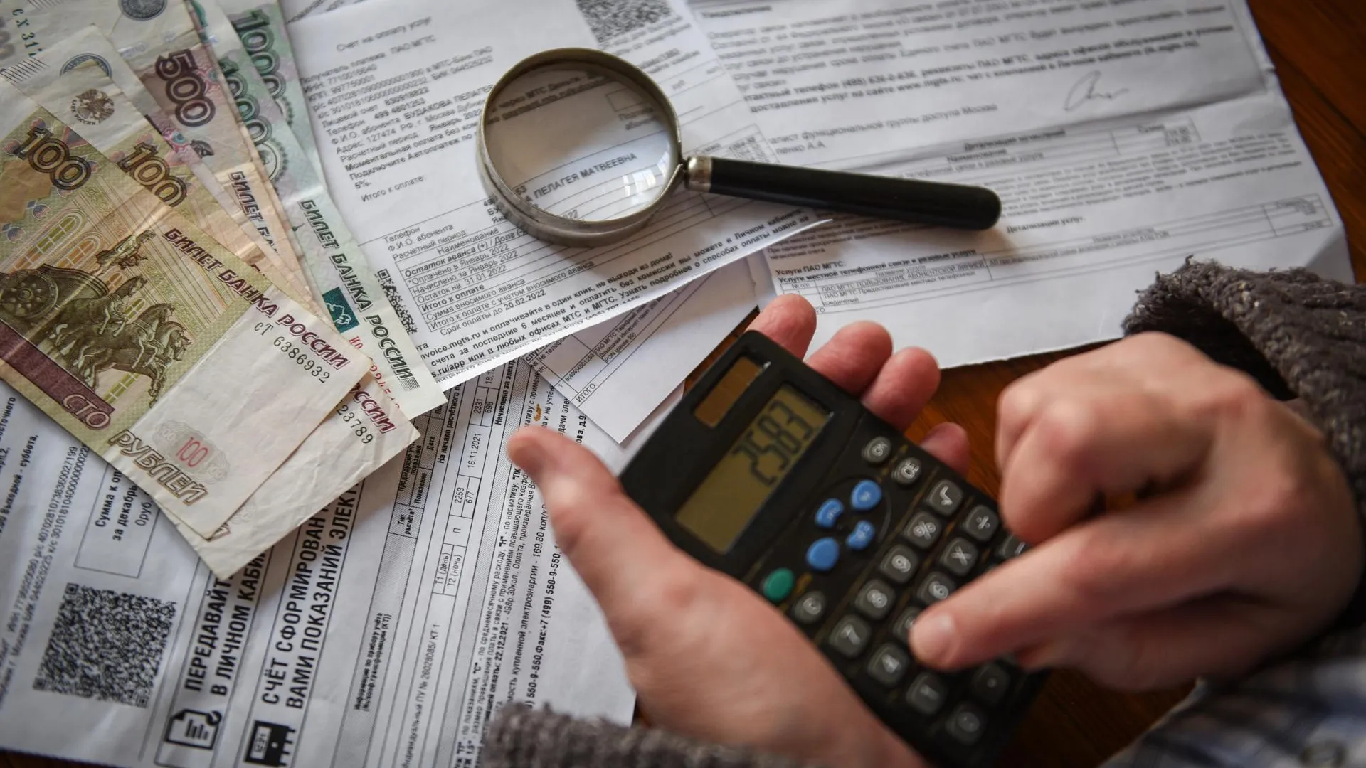 Экономист Сазанова: субсидии на оплату ЖКХ помогут решить проблему неплатежей